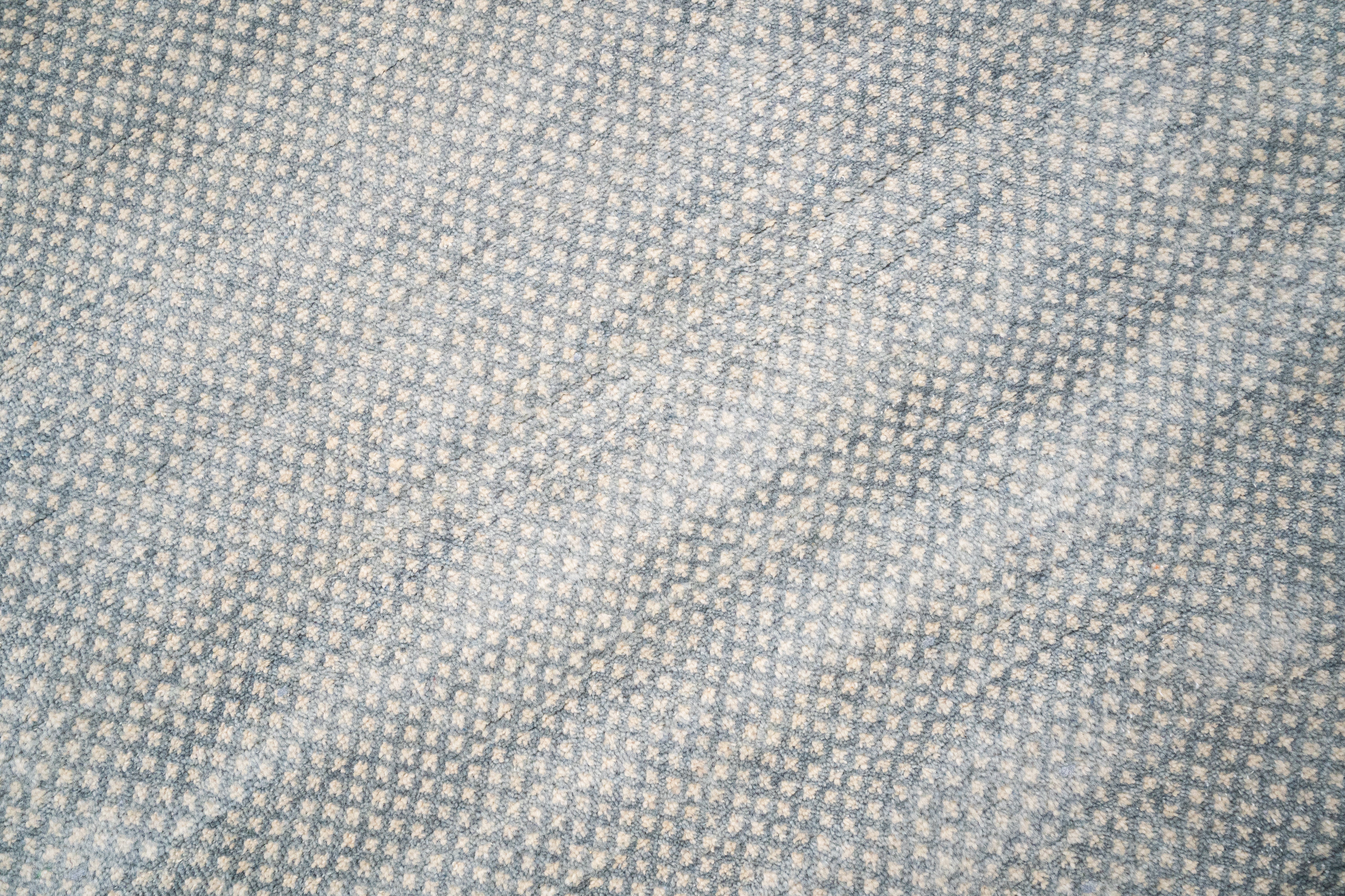 Handknotted Carpet, DIA - 2347